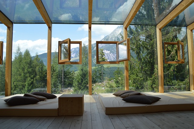 Glass room with views of the mountains